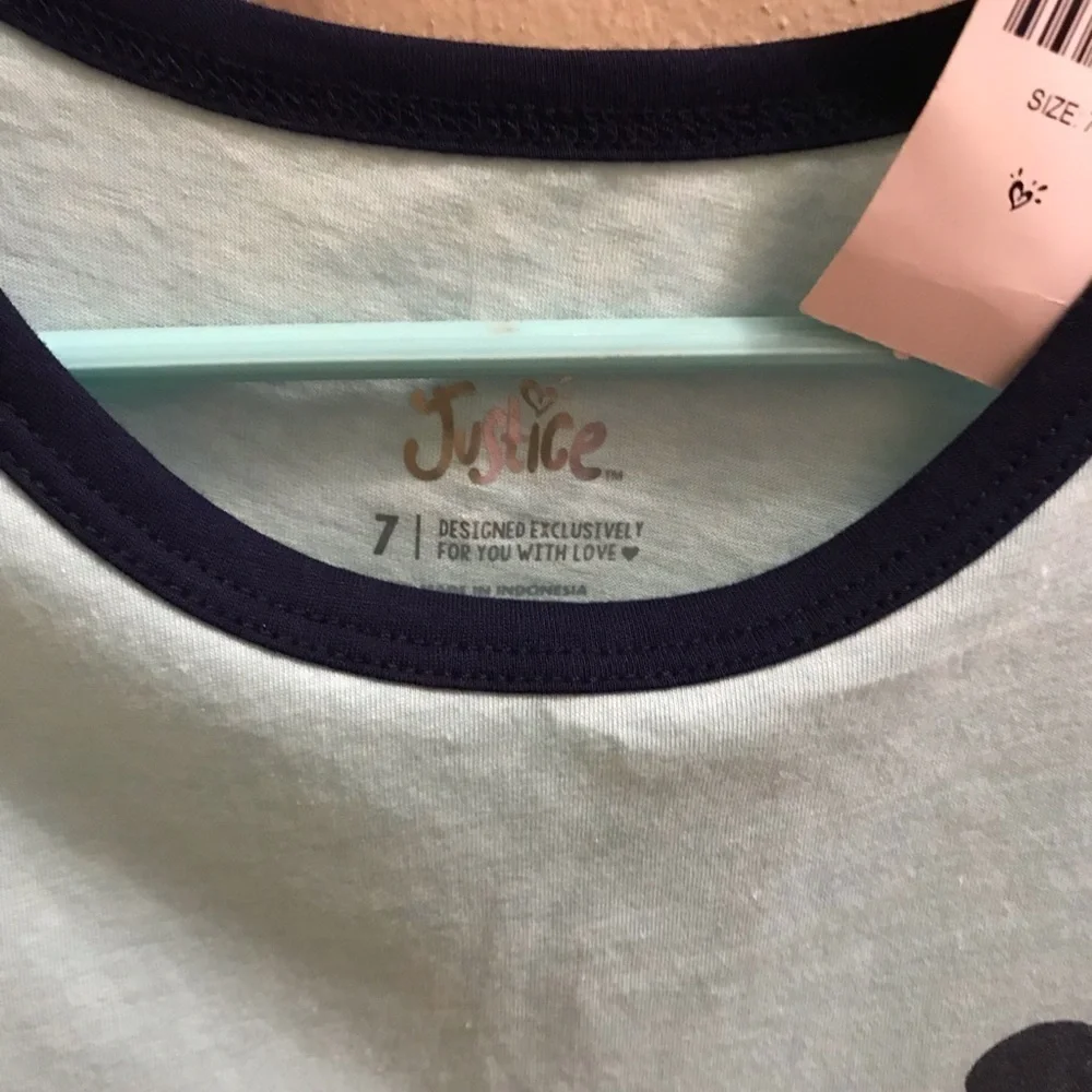 Justice girl’s light green size 7 t-shirt. NWT